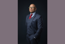 Dr. Gilberson Wanderley Silva mostra como os procedimentos estéticos estão ajudando homens a se reconectarem com sua autoestima sem tabus.