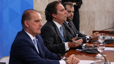 Decisões estratégicas: como reuniões de alto nível moldaram a resposta à pandemia no Brasil, destaca Pedro Duarte Guimarães.