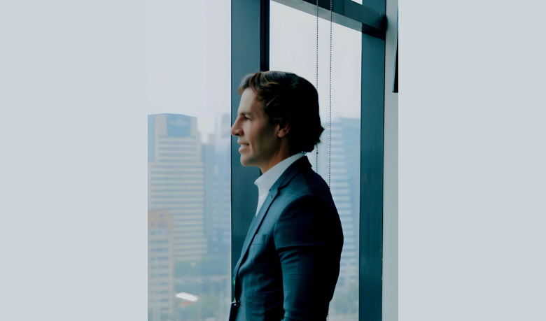 Ian dos Anjos Cunha mostra como a longevidade começa no café da manhã, com escolhas simples que fortalecem anos de vida ativa.