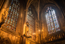 Jose Eduardo Oliveira e Silva explica como a Sagrada Escritura e o Magistério da Igreja caminham juntos na proclamação da verdade.